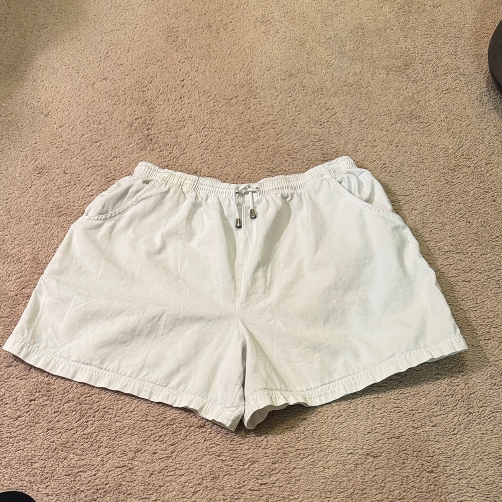 Van Heusen Women's White Athletic Shorts